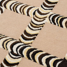 Load image into Gallery viewer, Pipeline - Beige Runner - Detail