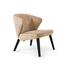 Load image into Gallery viewer, Back Me Up Salon Chair