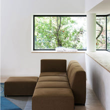 Load image into Gallery viewer, Quadro Sofa