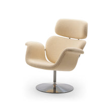 Load image into Gallery viewer, Tulip Armchair