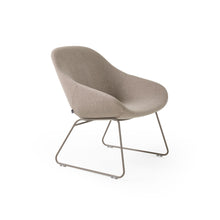 Load image into Gallery viewer, Beso Lounge Chair - Side View