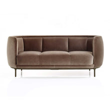 Load image into Gallery viewer, Vuelta Sofa 197